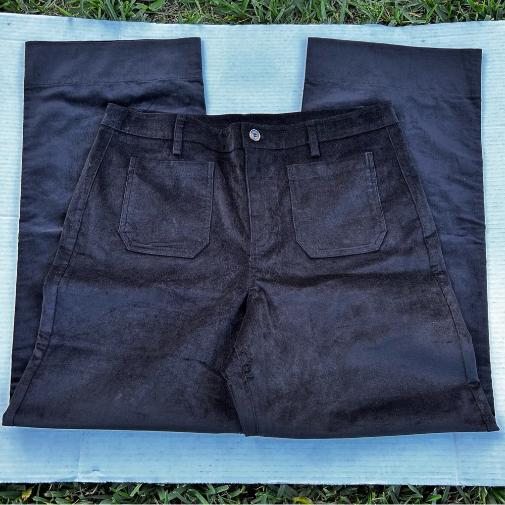D&CO Women Black straight wide leg pants. NWOT Sz:16
